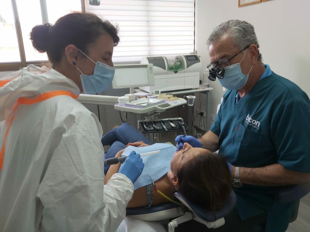רופא שיניים ברעננה ד"ר הולדר